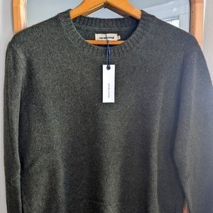 Taylor Stitch the lodge sweater in heather forest